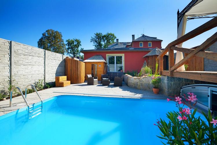 Luxury Island Spa - Image 3
